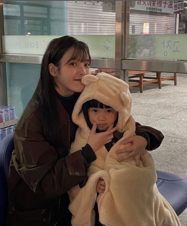 사진=아이유 SNS