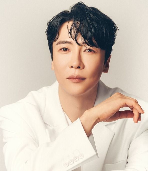 [배우, 가수 에녹] 에녹 프로필 사진_제공 EMK엔터테인먼트