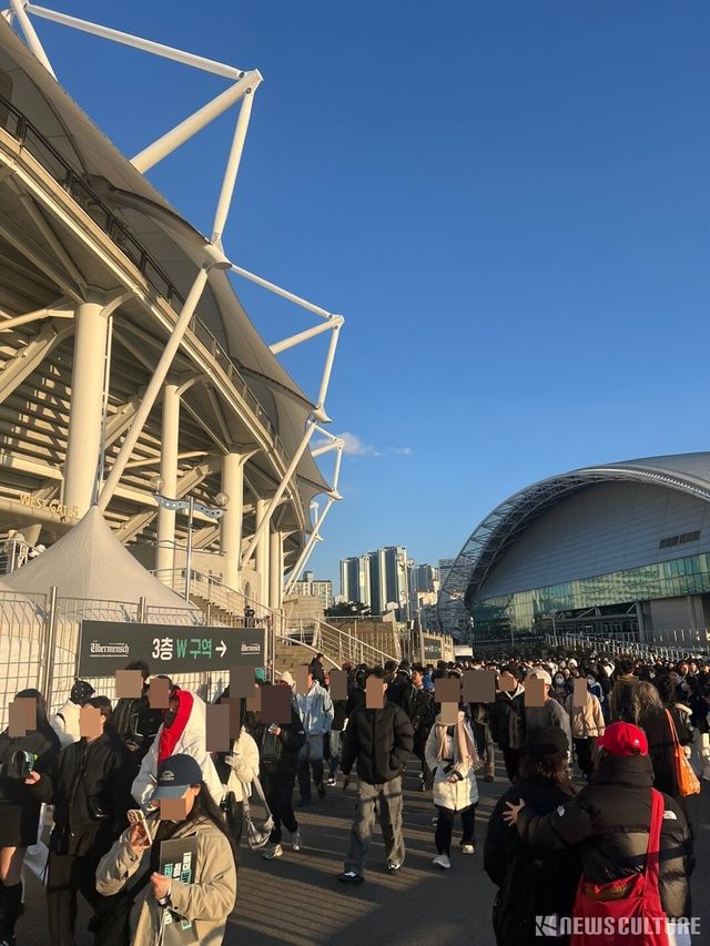 지드래곤 '위버맨쉬' 콘서트 현장. 사진=뉴스컬처.