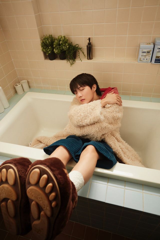 제이홉, ‘Sweet Dreams’ 콘셉트 포토. 사진=빅히트 뮤직