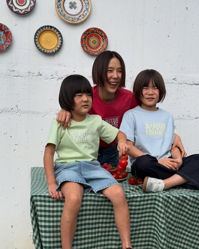 김나영과 두 아들. 사진=김나영 SNS