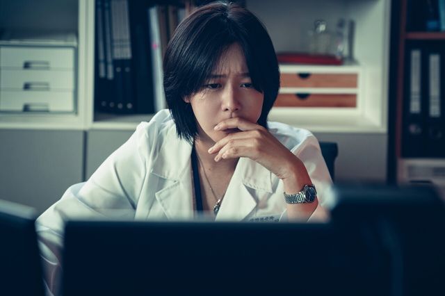 '거룩한 밤: 데몬 헌터스' 경수진. 사진=롯데엔터테인먼트