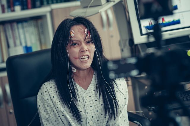 '거룩한 밤: 데몬 헌터스'. 사진=롯데엔터테인먼트