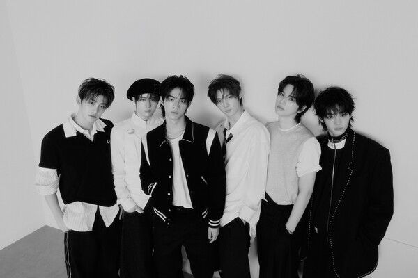 그룹 투어스. 사진=플레디스