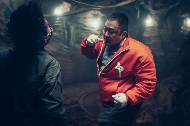 '거룩한 밤: 데몬 헌터스'. 사진=롯데엔터테인먼트