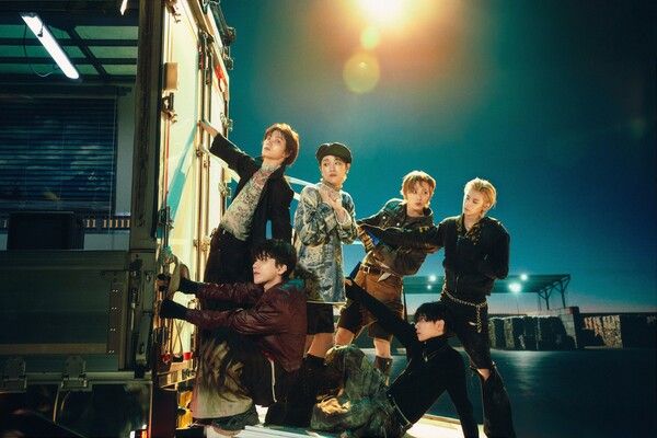 그룹 보이넥스트도어 미니 4집 ‘No Genre’ 콘셉트 포토(No Matter ver.). 사진=KOZ엔터