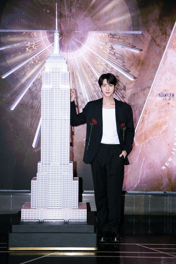 방탄소년단 진. 사진=빅히트 뮤직