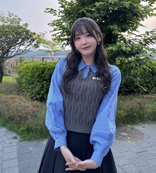 레이나. 사진=공식 SNS