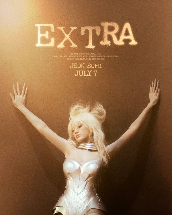 사진=더블랙레이블