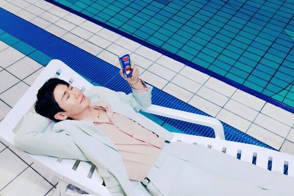 영탁. 사진=어비스컴퍼니