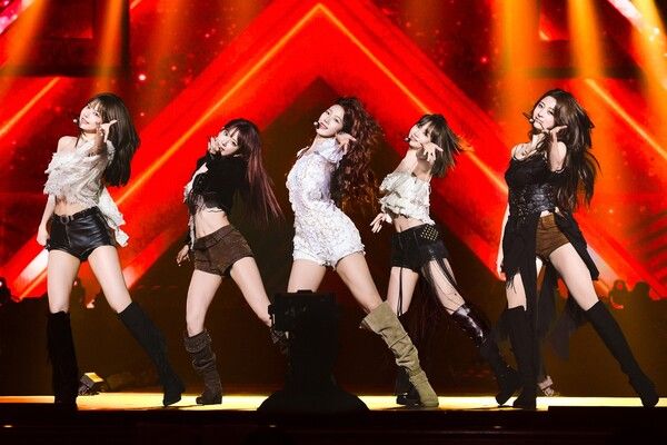 르세라핌 'EASY CRAZY HOT'. 사진=쏘스뮤직