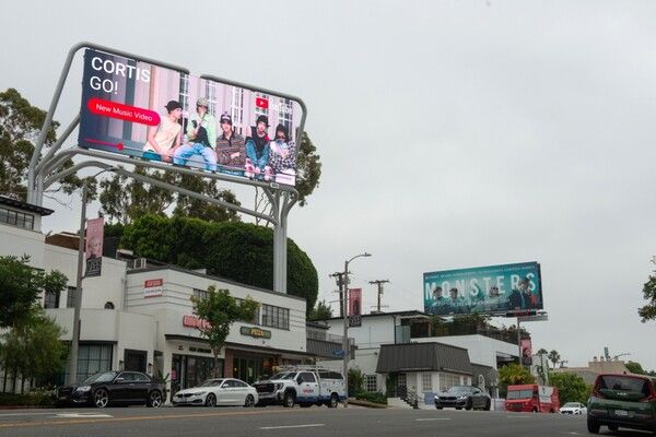 미국 로스앤젤레스 코르티스 광고. 사진=빅히트뮤직