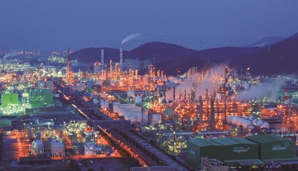 여수국가산업단지 야경. 사진=여수시, 연합뉴스