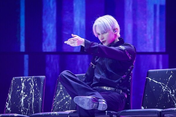 23일 서울 구로구 고척스카이돔에서는 투모로우바이투게더 월드투어 'ACT: TOMORROW'(액트: 투모로우) 서울 2회차 공연이 열렸다.&nbsp;멤버 휴닝카이의 솔로스테이지. 사진=빅히트뮤직