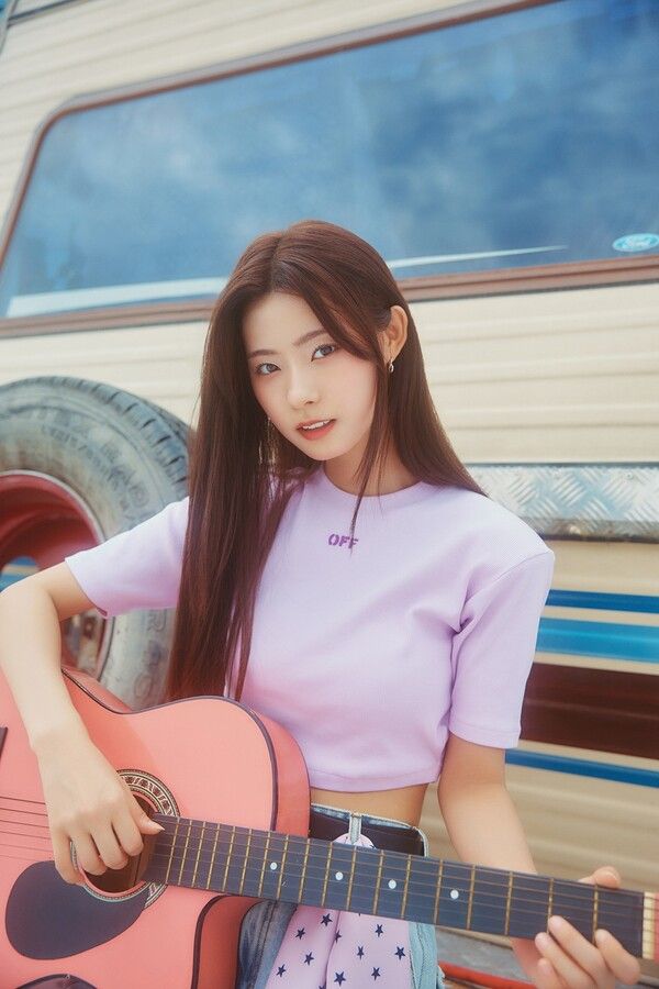 신인가수 김뭉먕이 오는 27일 SSG랜더스 홈경기 시구자로 나선다. 사진=메이저나인