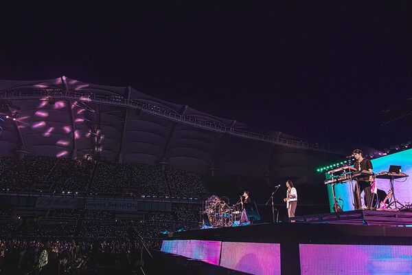 31일 경기 고양시 고양종합운동장 주경기장에서는 DAY6 10주년 투어 'The DECADE'(더 데케이드) 국내 2회차 공연이 열렸다.&nbsp;사진=JYP엔터테인먼트