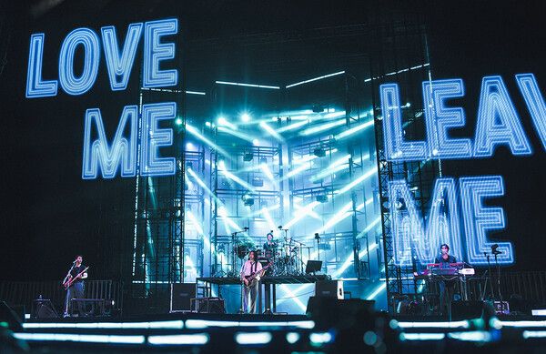 31일 경기 고양시 고양종합운동장 주경기장에서는 DAY6 10주년 투어 'The DECADE'(더 데케이드) 국내 2회차 공연이 열렸다.&nbsp;사진=JYP엔터테인먼트