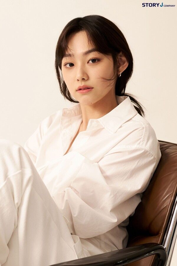 배우 강미나. 사진=스토리제이컴퍼니
