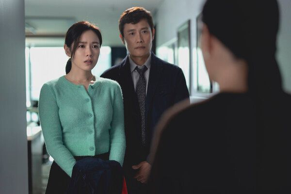 '어쩔수가없다' 손예진-이병헌. 사진=CJ ENM