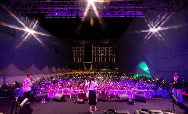 어반자카파. 사진=앤드류컴퍼니, 사플페 2025