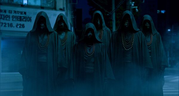 '중간계' 저승사자 스틸. 사진=㈜포엔터테인먼트/CJ CGV㈜