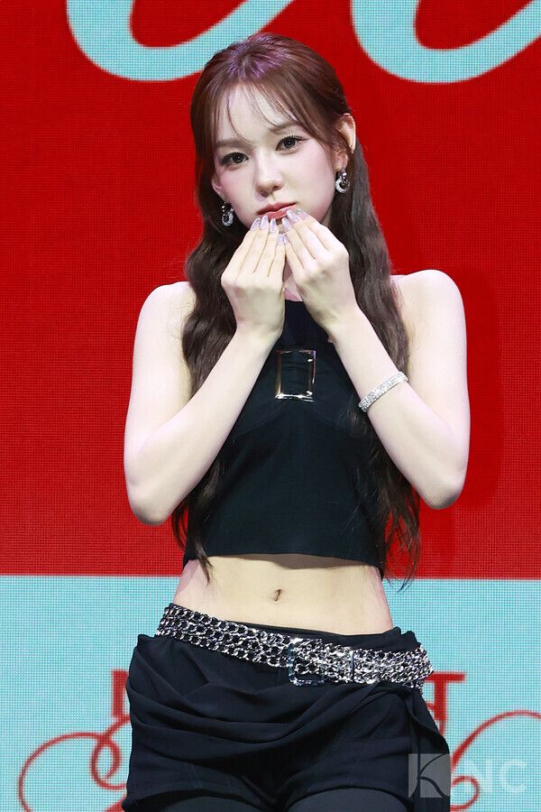 그룹 이즈나(izna) 유사랑. 사진=김규빈 기자