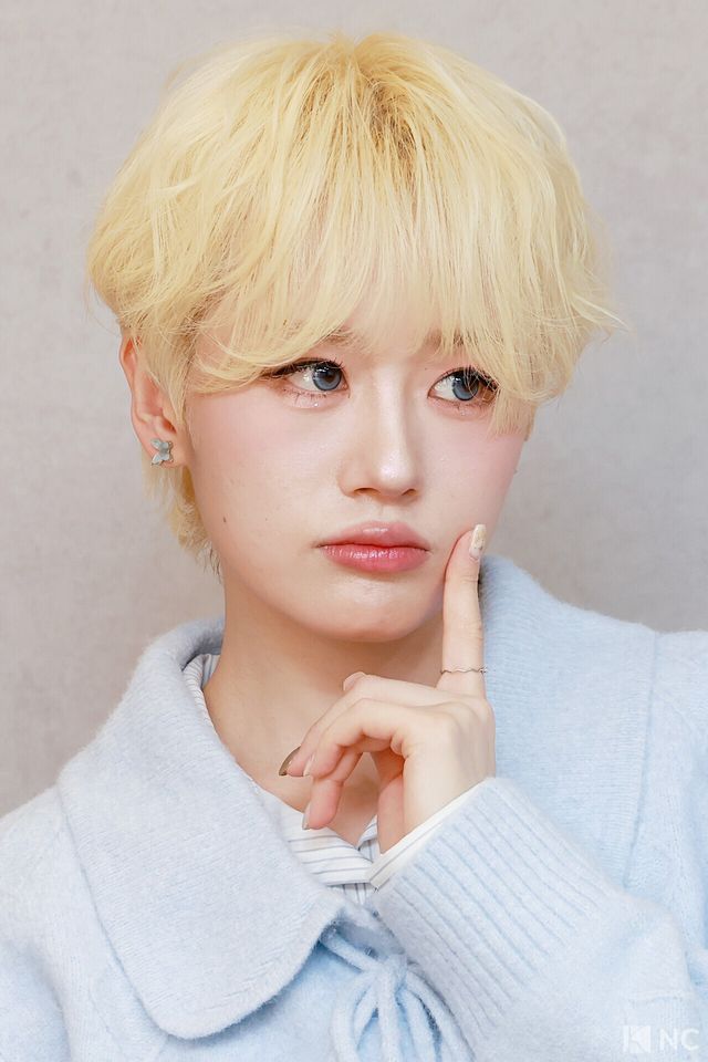 그룹 맵시(MEPC) 미호가 뉴스컬처와의 인터뷰에 앞서 포즈를 취하고 있다. 사진=김규빈 기자