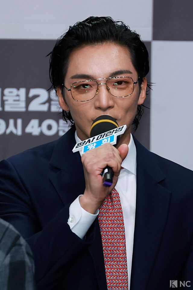 배우 황희가 2일 오후 서울 마포구 MBC 상암 신사옥에서 진행된 MBC 새 금토드라마 ‘판사 이한영’(극본 김광민/연출 이재진, 박미연) 제작발표회에서 소감을 말하고 있다. 사진=김규빈 기자