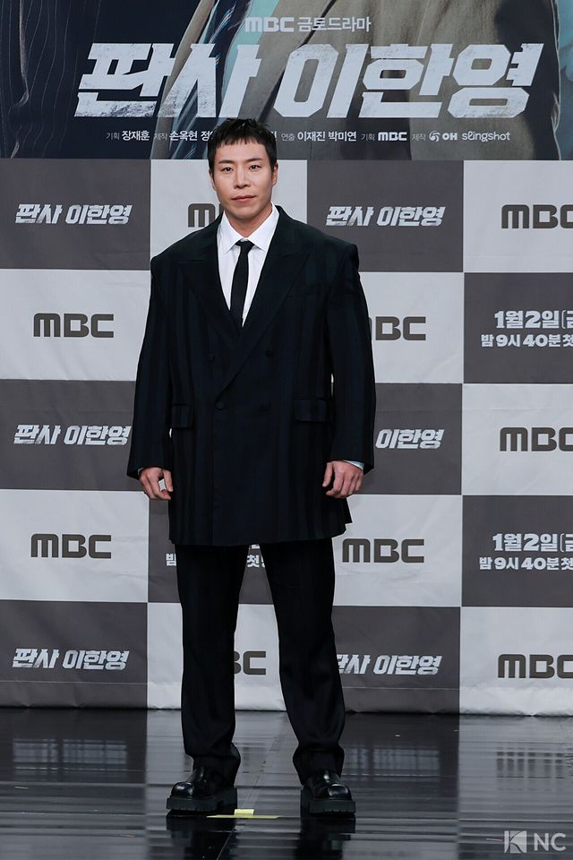 배우 태원석이 2일 오후 서울 마포구 MBC 상암 신사옥에서 진행된 MBC 새 금토드라마 ‘판사 이한영’(극본 김광민/연출 이재진, 박미연) 제작발표회에서 포즈를 취하고 있다. 사진=김규빈 기자