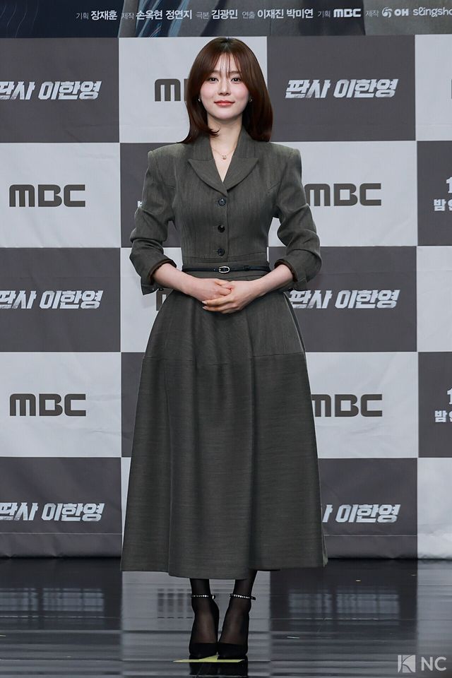 배우 오세영이 2일 오후 서울 마포구 MBC 상암 신사옥에서 진행된 MBC 새 금토드라마 ‘판사 이한영’(극본 김광민/연출 이재진, 박미연) 제작발표회에서 포즈를 취하고 있다. 사진=김규빈 기자