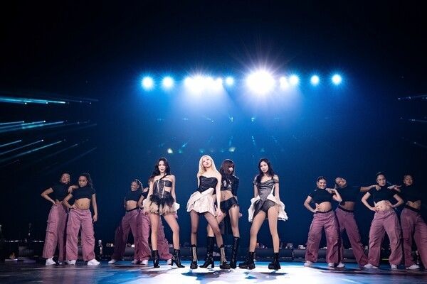 BLACKPINK. Photo by YG Entertainment.