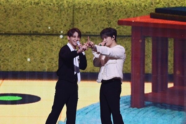 김준수, 김재중. 사진=팜트리아일랜드, 인코드엔터테인먼트