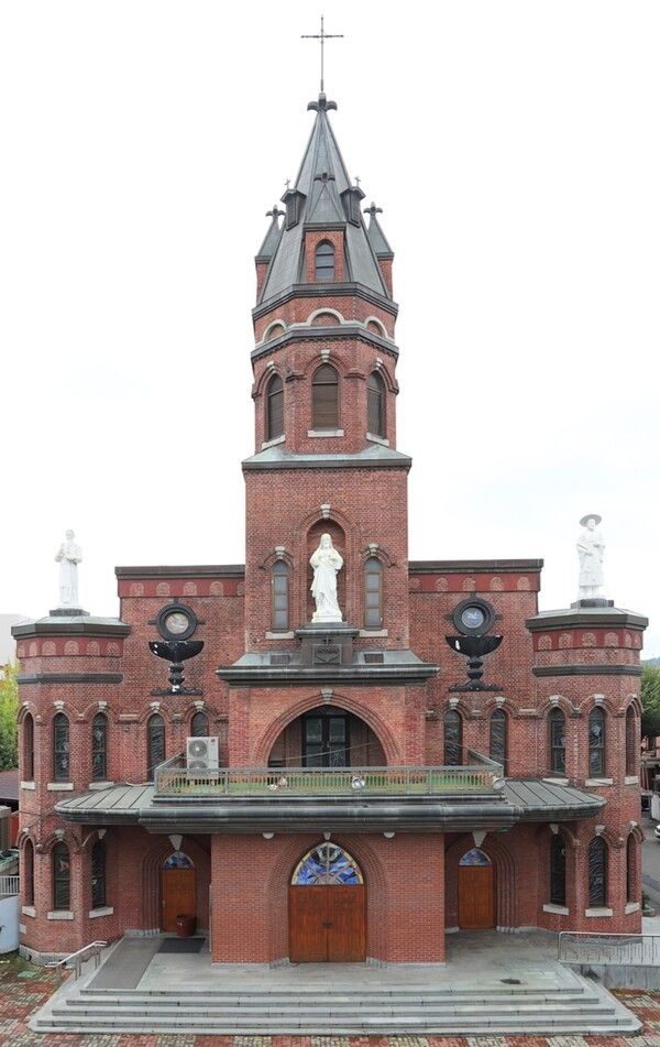 전주 중앙성당 전경. 사진=국가유산청 제공