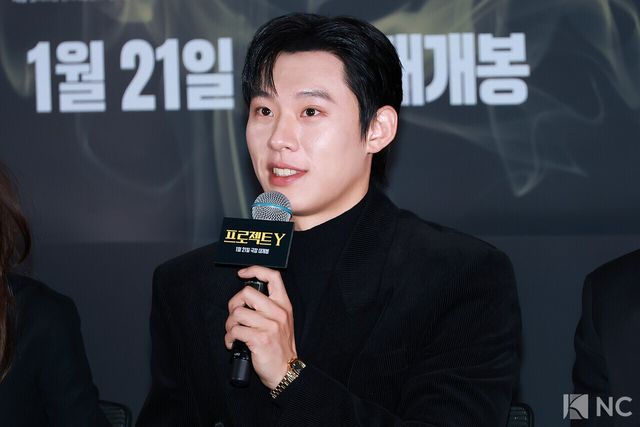 배우 김성철이 8일 오후 서울 송파구 롯데시네마 월드타워에서 진행된 영화 ‘프로젝트 Y’(감독 이환) 언론배급시사회 및 기자간담회에서 소감을 말하고 있다. 사진=김규빈 기자