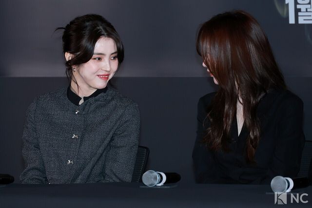 배우 한소희, 전종서가 8일 오후 서울 송파구 롯데시네마 월드타워에서 진행된 영화 ‘프로젝트 Y’(감독 이환) 언론배급시사회 및 기자간담회에 참석했다. 사진=김규빈 기자