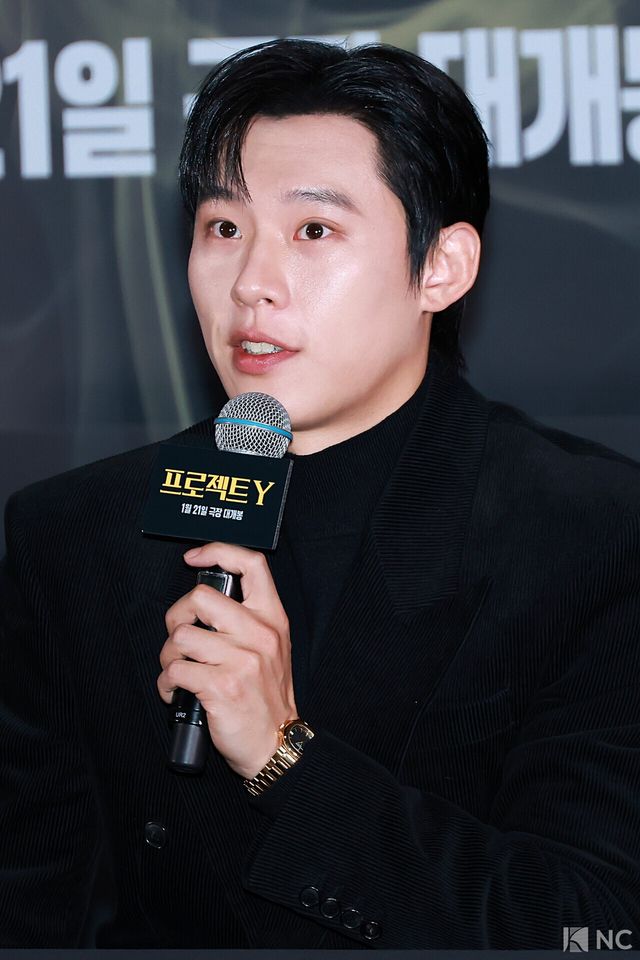배우 김성철이 8일 오후 서울 송파구 롯데시네마 월드타워에서 진행된 영화 ‘프로젝트 Y’(감독 이환) 언론배급시사회 및 기자간담회에서 소감을 말하고 있다. 사진=김규빈 기자