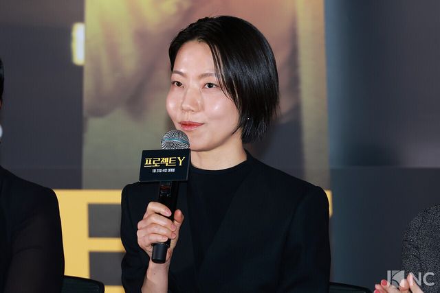 배우 김신록이 8일 오후 서울 송파구 롯데시네마 월드타워에서 진행된 영화 ‘프로젝트 Y’(감독 이환) 언론배급시사회 및 기자간담회에서 소감을 말하고 있다. 사진=김규빈 기자