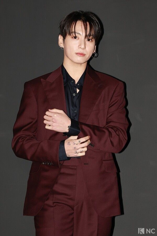BTS Jungkook poses at a photocall celebrating his selection as an ambassador for a Swiss high-end watch brand, held on the afternoon of the 12th at a location in Gangnam-gu, Seoul. Photo by Kim Kyubin.