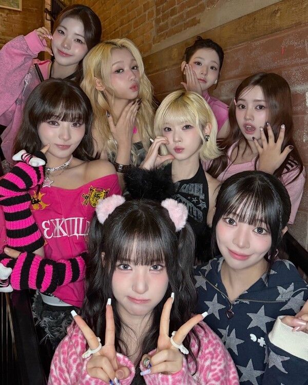 Group UNIS. Photo by F&F Entertainment.