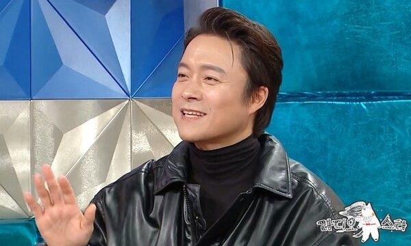 Photo by MBC Radio Star.