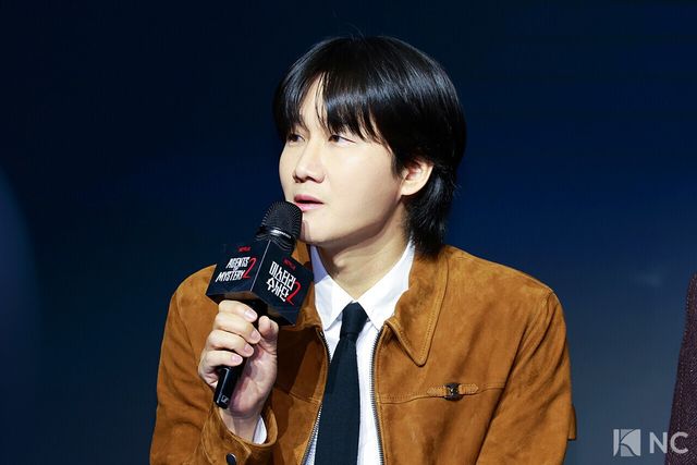 방송인 이용진이 19일 오전 서울 마포구 호텔 나루 서울 엠갤러리에서 진행된 넷플릭스 예능 ‘미스터리 수사단’ 시즌 2 제작발표회에서 소감을 말하고 있다. 사진=김규반 기자