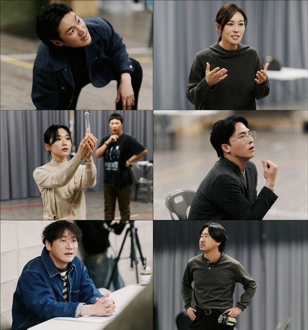 연극 '불란서 금고' 연습 장면. 사진=장차, 파크컴퍼니