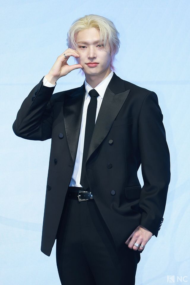 그룹 에이티즈(ATEEZ) 민기가 5일 오후 서울 영등포구 페어몬트 앰배서더에서 진행된 미니 13집 ‘골든 아워 : 파트 4(GOLDEN HOUR : Part.4)’ 발매 기념 기자간담회에서 포즈를 취하고 있다. 사진=김규빈 기자