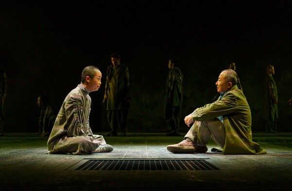 A scene from the play Sammaegyeong. Photo by the National Theater Company of Korea.