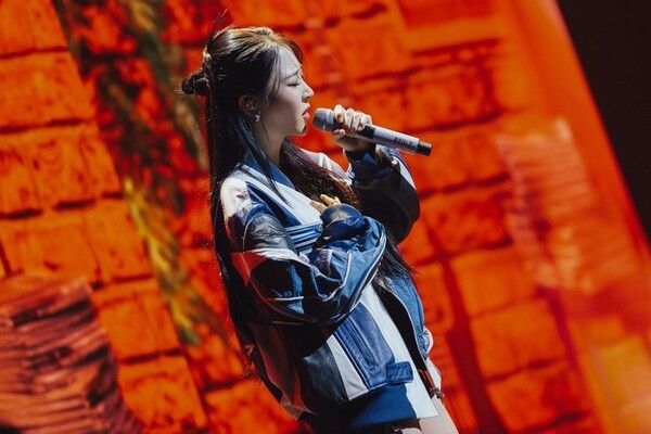 Moonbyul. Photo by RBW.