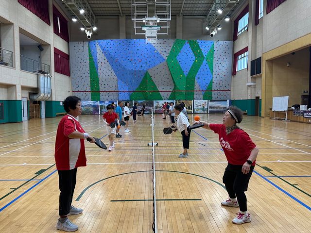 ‘어르신 스포츠강좌 프로그램 지원 사업’. 사진=문화체육관광부