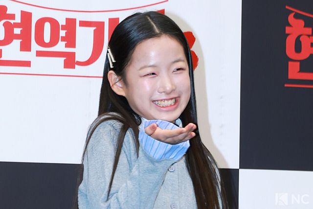 가수 이수연이 11일 오전 서울 마포구 상암 스탠포드호텔에서 진행된 MBN 서바이벌 예능 ‘현역가왕3’ TOP6 기자간담회에서 포즈를 취하고 있다. 사진=김규빈 기자