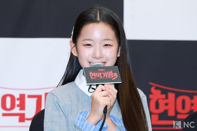 가수 이수연이 11일 오전 서울 마포구 상암 스탠포드호텔에서 진행된 MBN 서바이벌 예능 ‘현역가왕3’ TOP6 기자간담회에서 소감을 말하고 있다. 사진=김규빈 기자