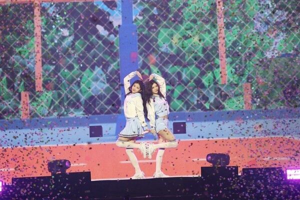 March 14, Ticketlink Live Arena at Olympic Park in Songpa-gu, Seoul hosted the first day of ILLIT’s debut tour “PRESS START♥ in SEOUL.” Photo by Belift Lab.