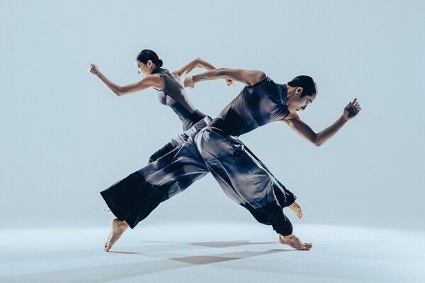 Seoul Metropolitan Dance Theatre “Speed.” Photo by Sejong Center for the Performing Arts.